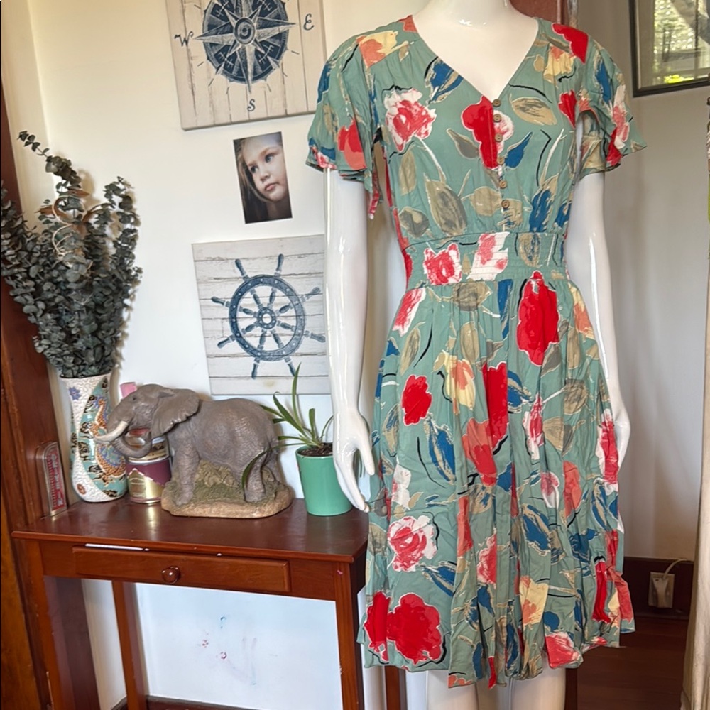 NWT papillon size XS unique no armpit Floral Green Dress - Picture 1 of 6